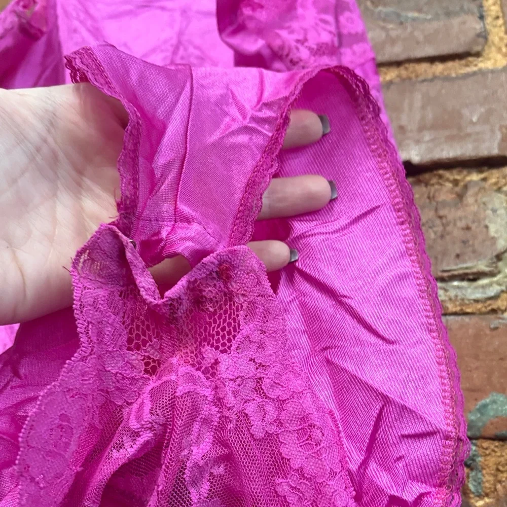 Vintage 90’s Samye Newman Hot Pink Lace Teddy Romper Size Small - Picture 5 of 6